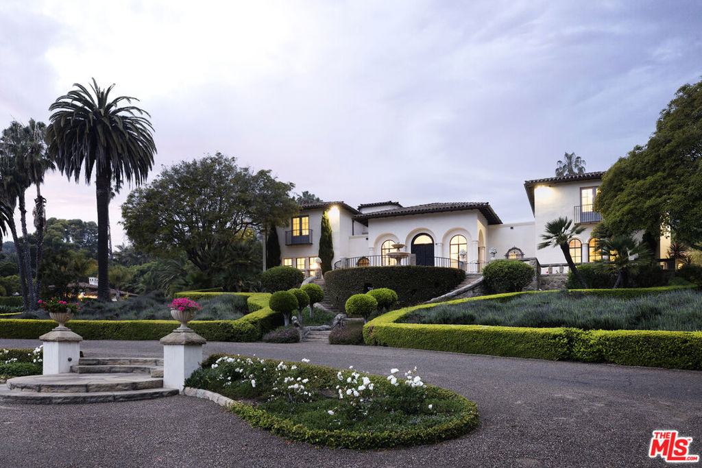 1084 Golf Road